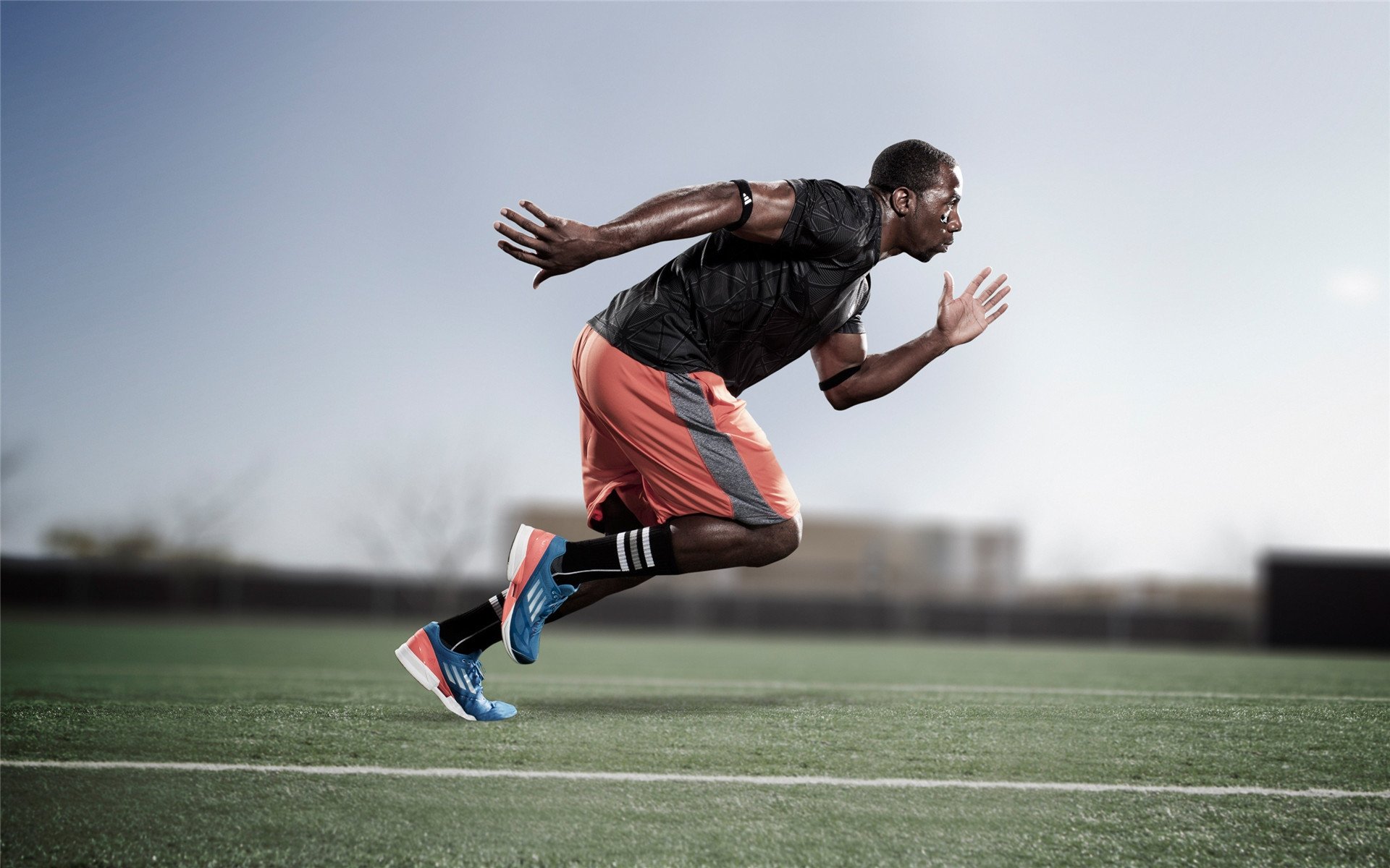 一方主场告捷，权健难抵连败境地，权健球场