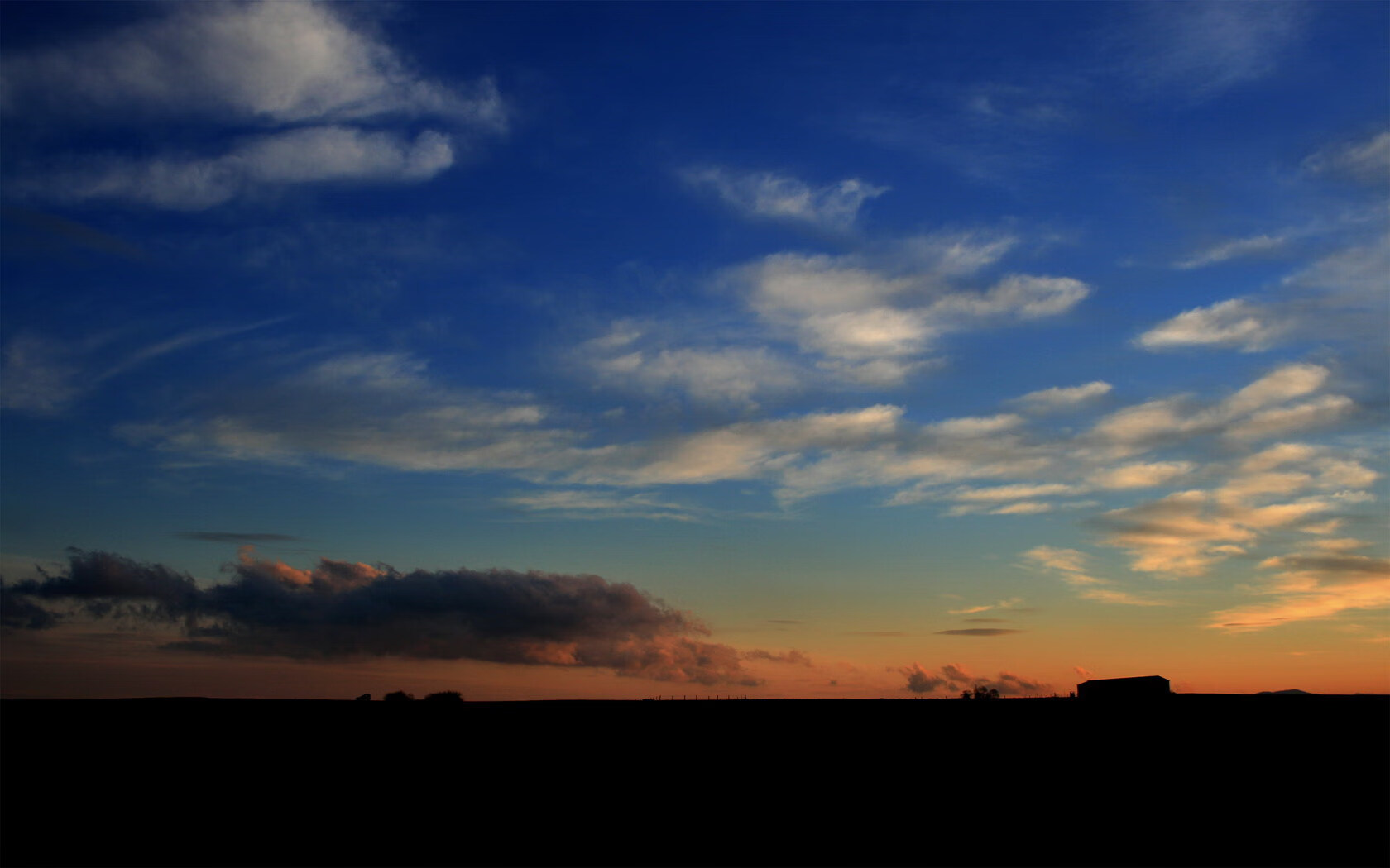 爱游戏游戏平台-意甲是否能通过稳定战术风格赢回球迷，意甲开始