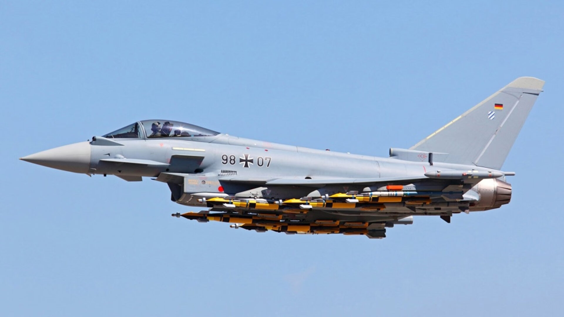 中超联赛中国青年队战平 技术分析提升关键，中超青年球员