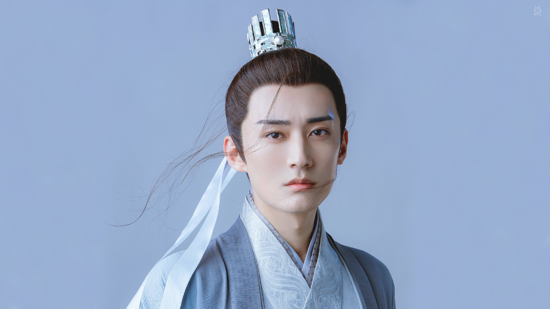 国家队比赛风格缺乏鲜明特色，国家队表现